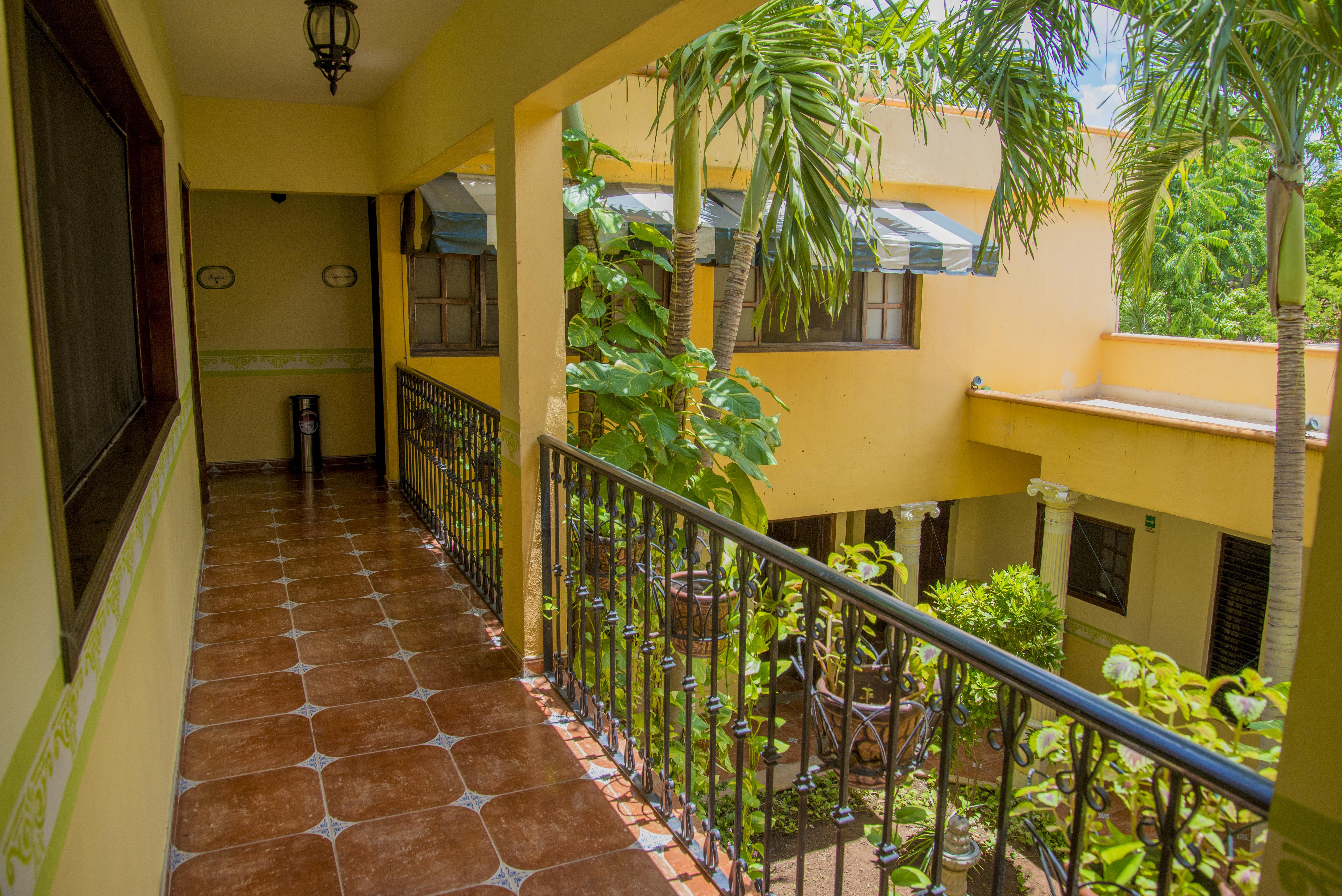 Casa De Las Columnas Мерида Экстерьер фото