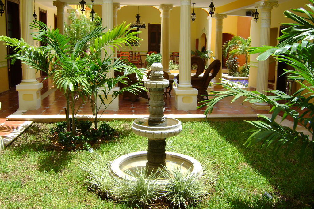 Casa De Las Columnas Мерида Экстерьер фото